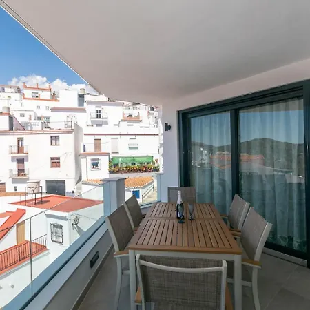Modern In * Competa